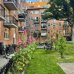 Colourful In The Heart Of Norrebro كوبنهاجن