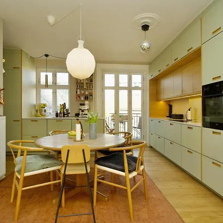 Colourful In The Heart Of Norrebro شقة