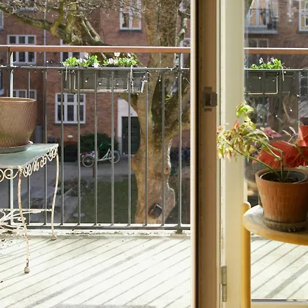 Colourful In The Heart Of Norrebro Apartment Kopenhagen